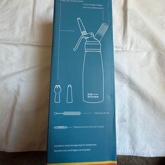EUR Kitchen professional whipped cream dispenser ( Brand new) - Picture 4 of 4